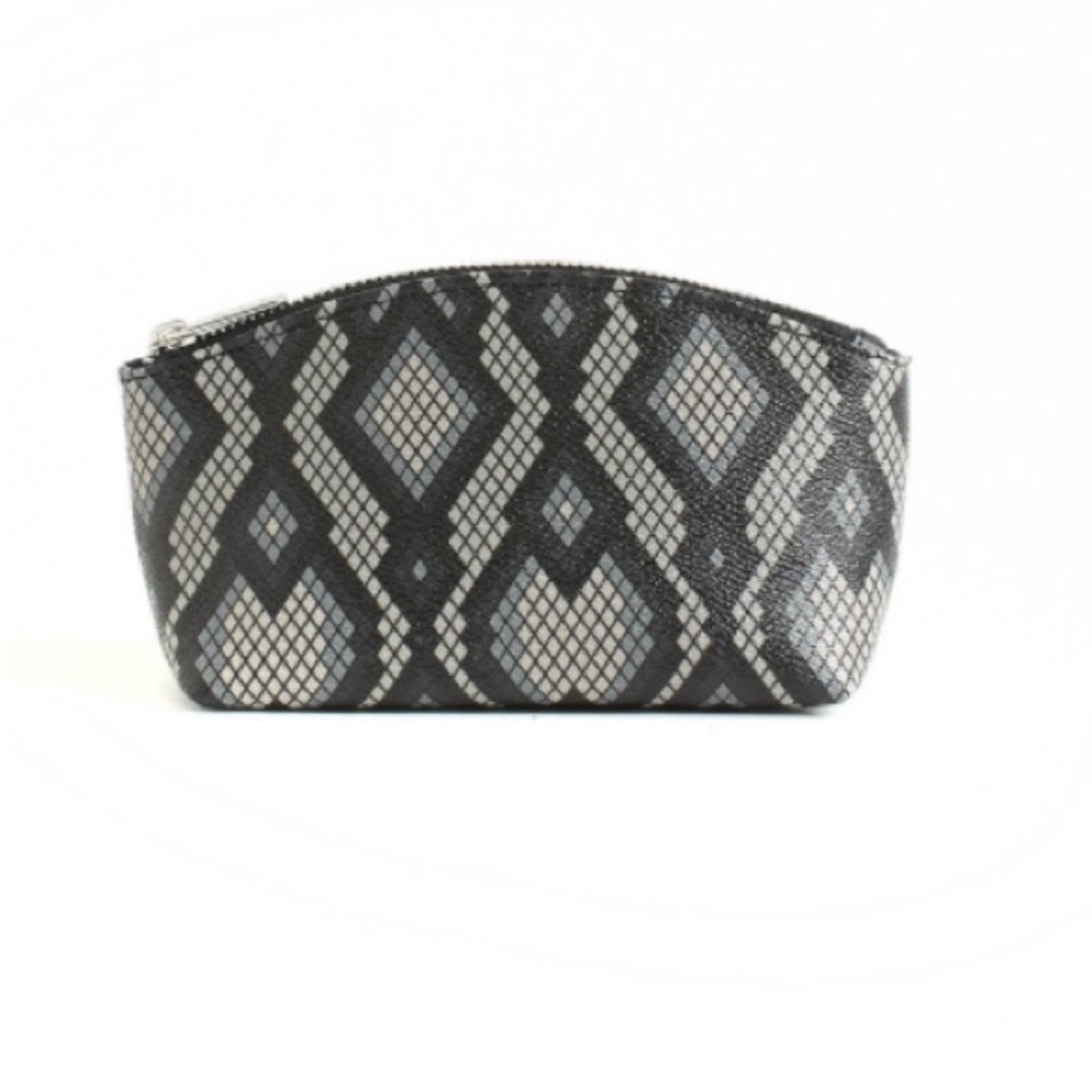 Cinda B make-up bag! NWT!